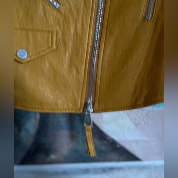 SØSKEN HARLEY DAFFODIL - FAUX LEATHER CROPPED MOTO JACKET - Picture 11 of 16